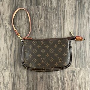 Louis Vuitton wristlet